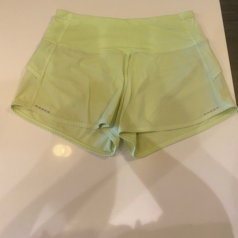 Lululemon trail bound shorts